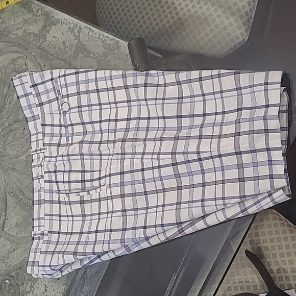 Ben SHERMAN CHEKERD BERMUDA SHORTS LIKE NEW 31 - Picture 2 of 7